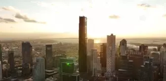 (DRON) NEW YORK - Brooklyn Kulesi, yüksekliğiyle Manhattan'ı kıskandırdı