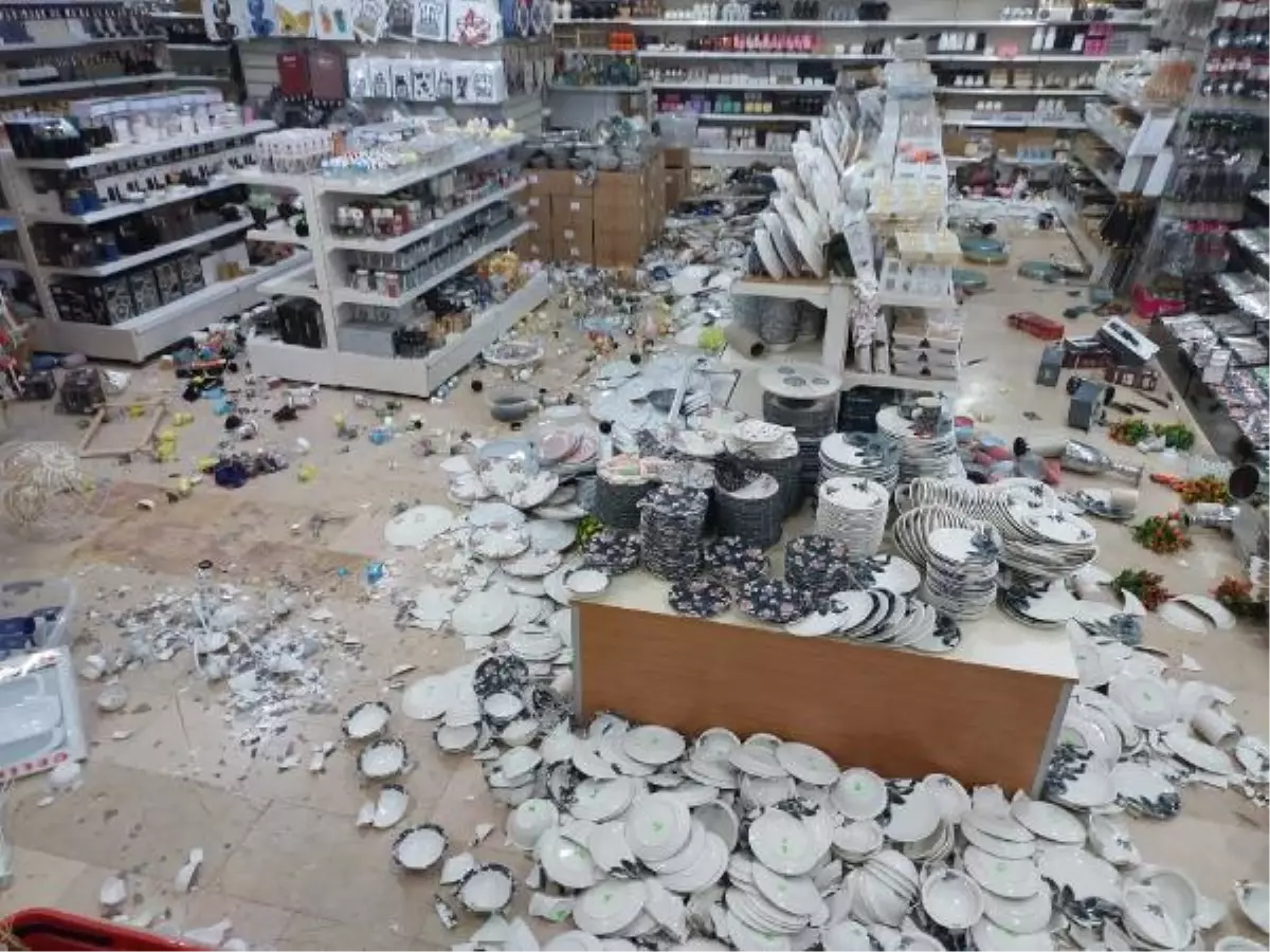 Düzce merkezli depremde Marmara ve İç Anadolu bölgeleri sallandı: 1 ölü, 93 yaralı (41)