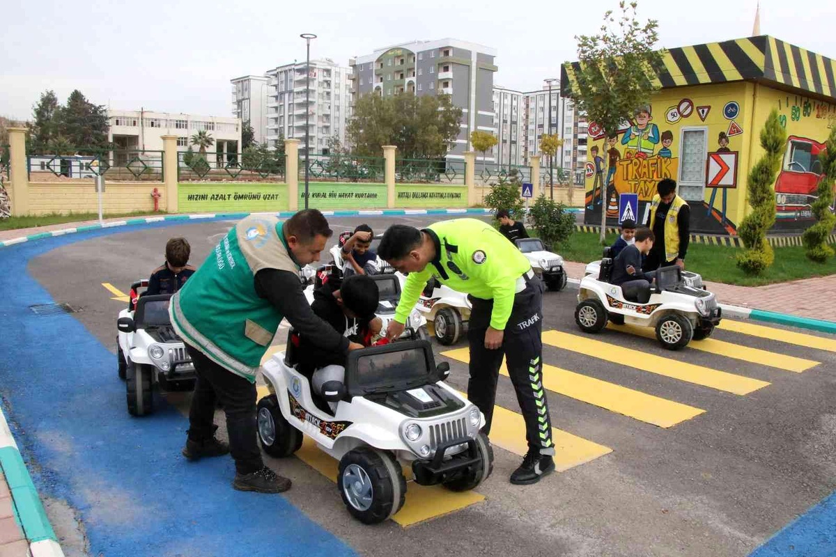 Haliliye\'de çocuk trafik parkında eğitimler başladı