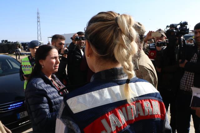 Pençe-Kılıç Harekatı'nı protesto etmek isteyen HDP'li vekiller Suruç'a alınmadı! Gerginlik had safhaya çıktı