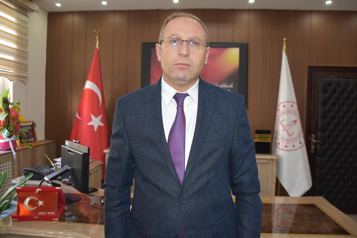 Şırnak\'ta görevli 148 öğretmen, şehit öğretmenlerin ailelerine mektup gönderdi