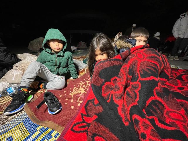 Son dakika! Düzce'yi vuran 5.9 büyüklüğündeki deprem büyük korku yaşattı! İşte bölgeden gelen son görüntüler