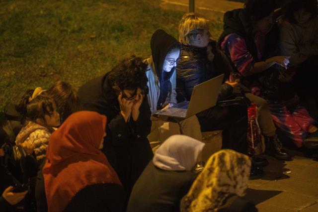 Son dakika! Düzce'yi vuran 5.9 büyüklüğündeki deprem büyük korku yaşattı! İşte bölgeden gelen son görüntüler