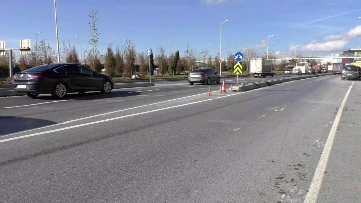 Sultangazi\'de İBB\'nin yanlış yol çalışması kazaları da beraberinde getirdi