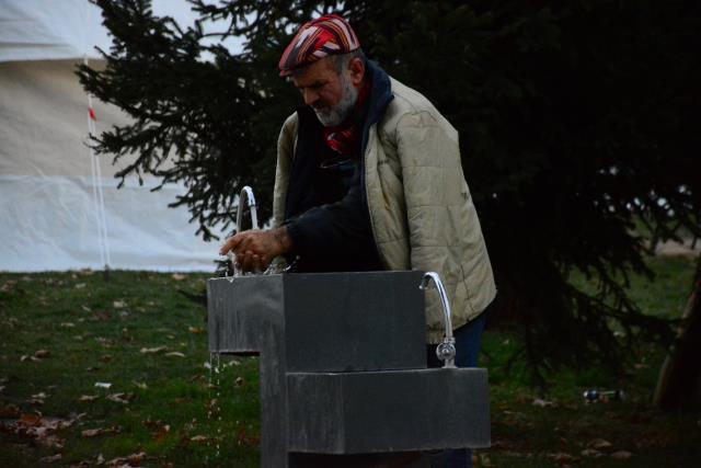 AFAD Düzce'de artçı sarsıntıların sayısını açıkladı: Gölyaka İlçesi'nde an itibarıyla toplamda 212 artçı deprem meydana geldi