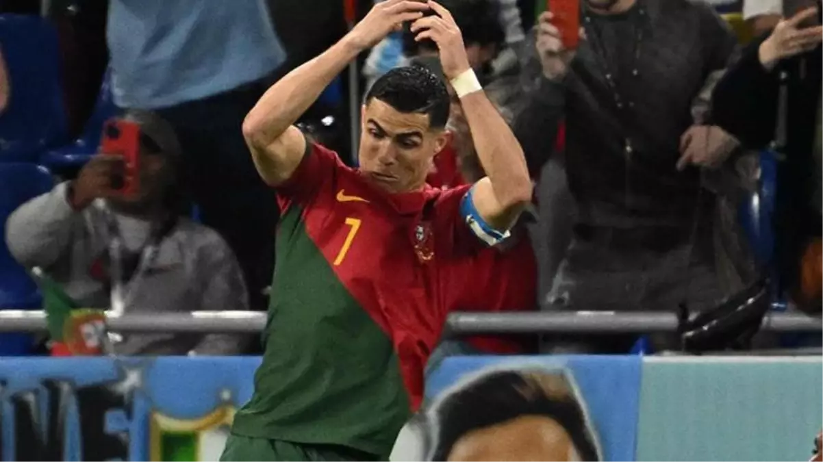 Bu kadarı tesadüf olamaz! Dünyanın konuştuğu kareye Cristiano Ronaldo\'dan şaşırtan yorum