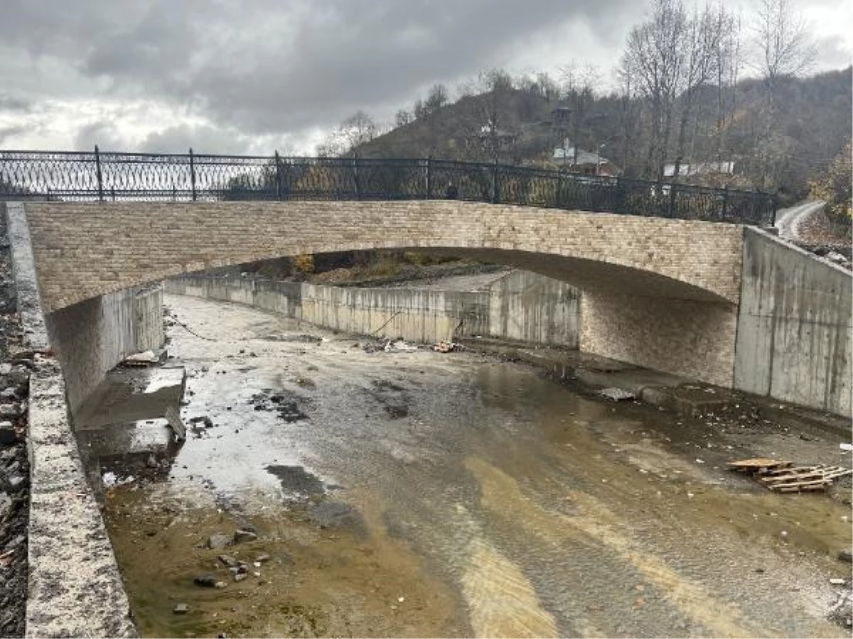 BARTIN\'DA SELDE YIKILAN KÖPRÜLER YENİDEN YAPILDI