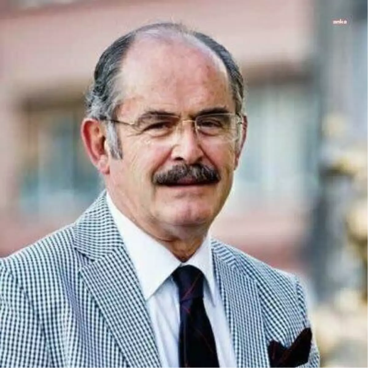 Başkan Büyükerşen\'den \'Kadına Yönelik Şiddete Karşı Mücadele Günü\' Mesajı