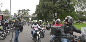 Bogota'da artan akaryakıt fiyatları protesto edildi