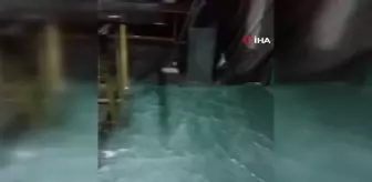 Cam dükkanı sahibi İlyas Gökçeağaç: '1999 depreminde dükkanım bu kadar zara görmedi'