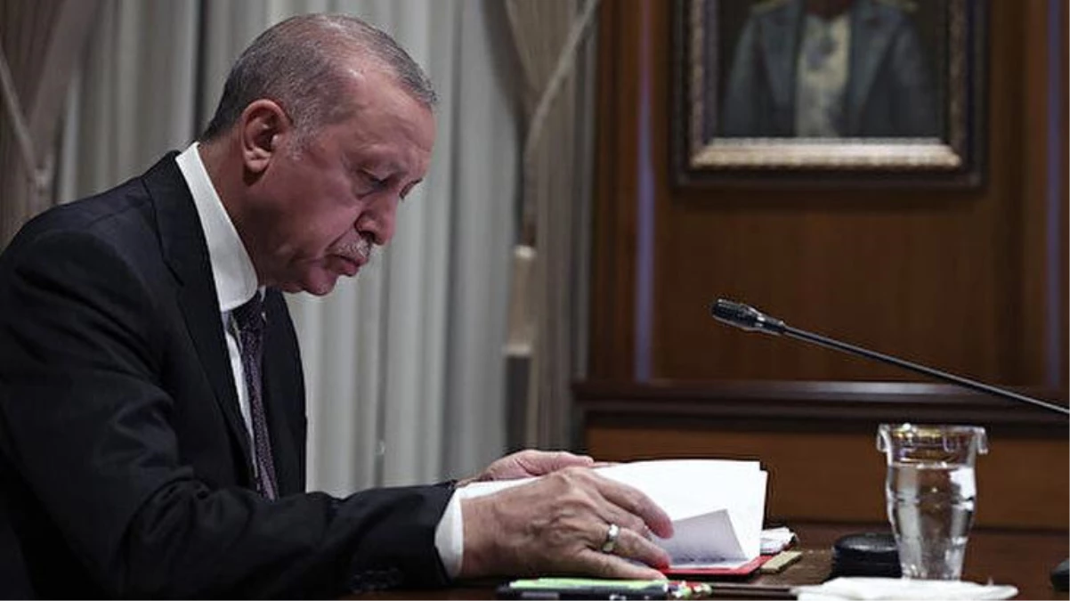 Cumhurbaşkanı Erdoğan\'ın önündeki son anket! Partisinin oy oranıyla 10 puan farkı var