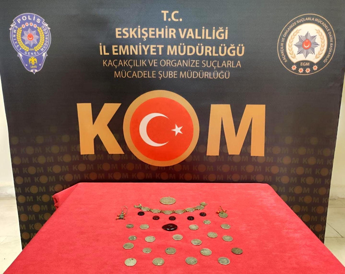 Eskişehir\'de tarihi eser operasyonu