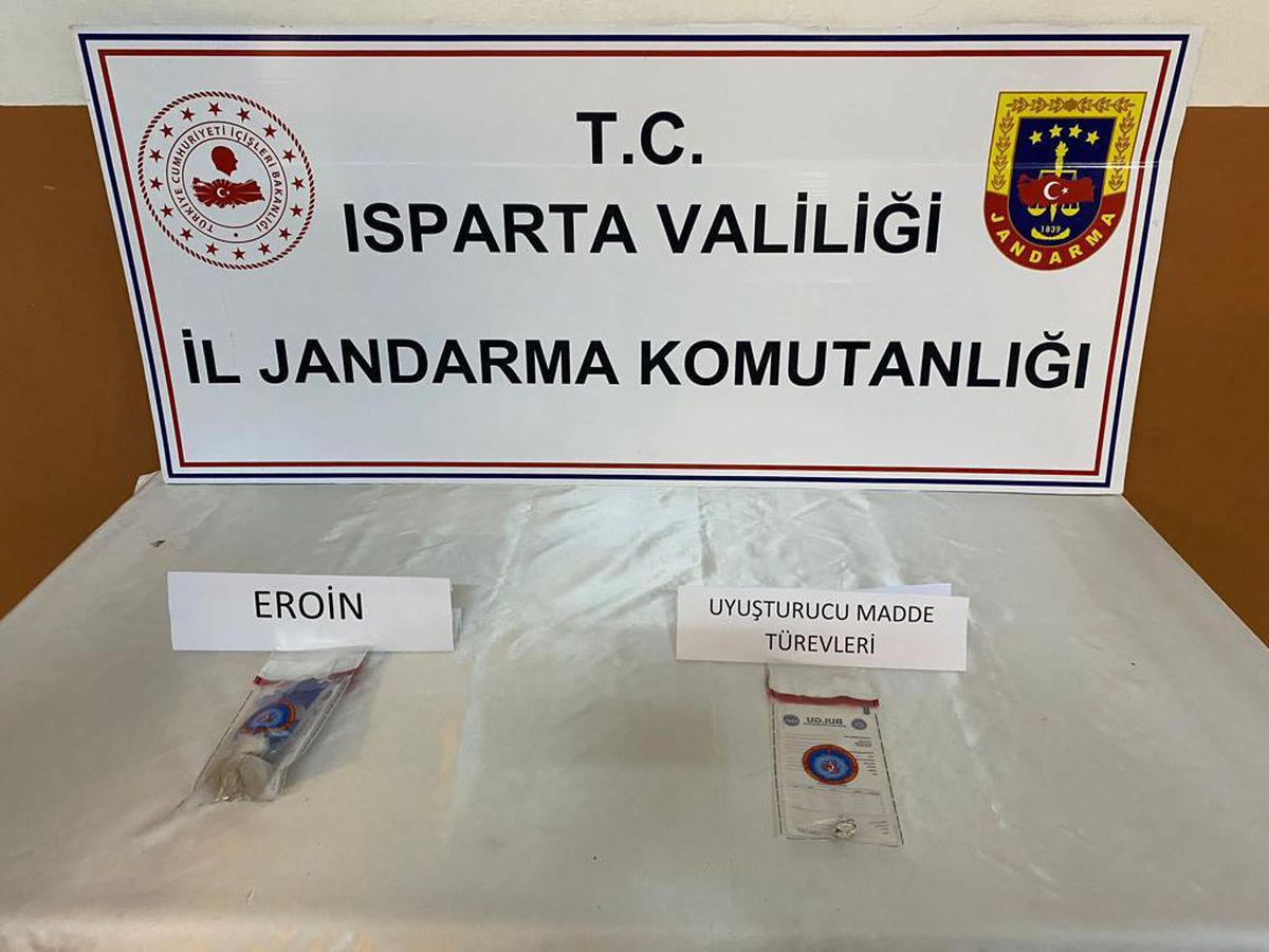 Isparta\'da düzenlenen uyuşturucu operasyonunda bir şüpheli tutuklandı