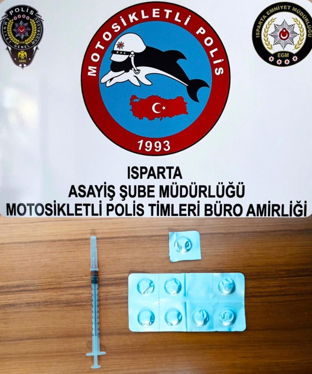 Isparta\'da uyuşturucu ile mücadele operasyonlarında 6 şahıs gözaltına alındı