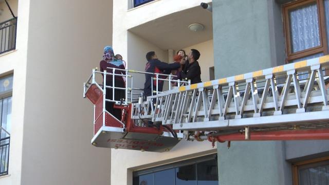 'Pişmiş tavuğun' başına gelmeyen olay onun başına geldi: Evde mahsur kaldığı için işinden kovuldu 'Pişmiş tavuğun' başına gelmeyen olay onun başına geldi: Evde mahsur kaldığı için işinden kovuldu