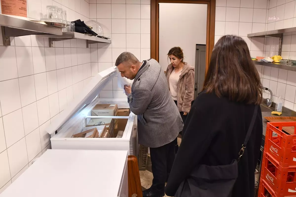 Tepebaşı Belediyesi \'Mavi Bayrak\' Başvurusu Yapan İşletmeleri Denetledi