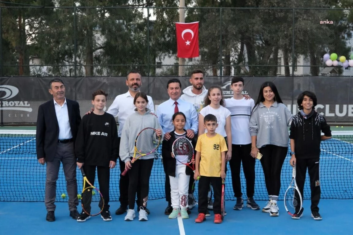 Bodrum Belediyesi\'nden Çocuklara Ücretsiz Tenis Kursu