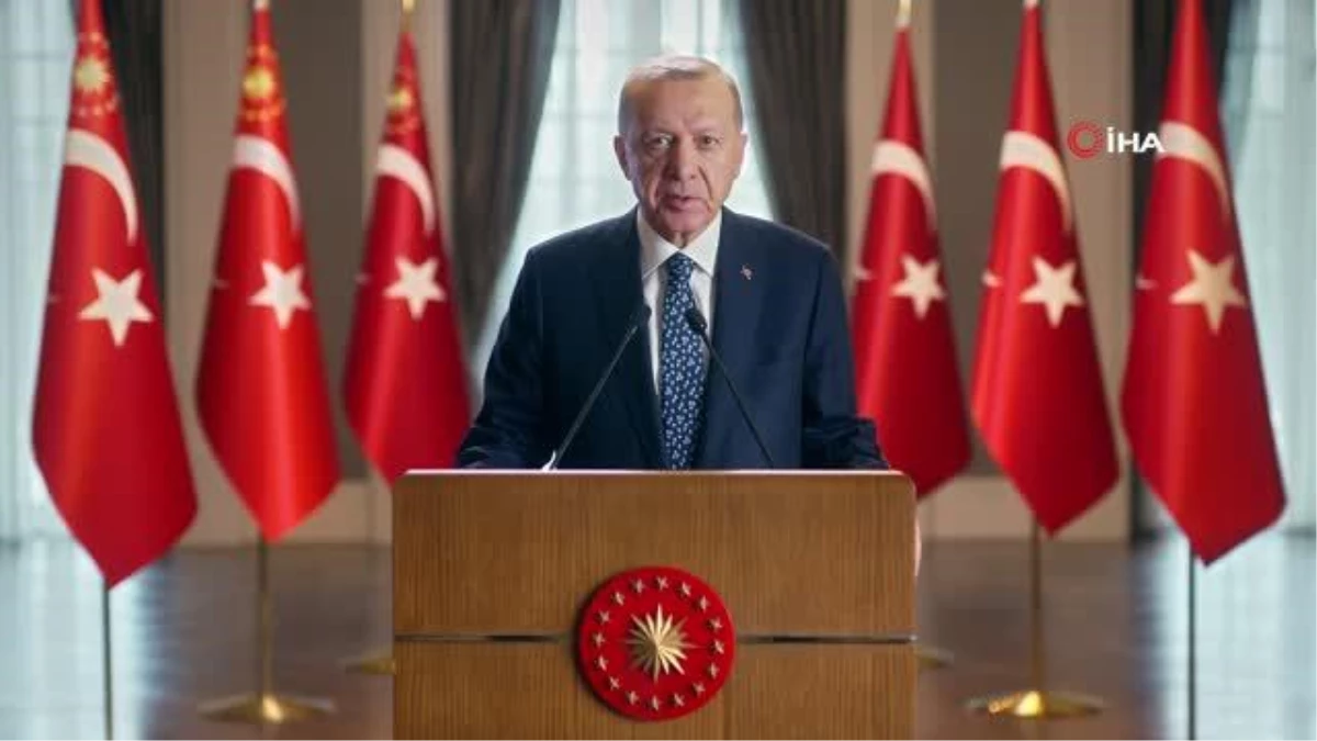 Cumhurbaşkanı Erdoğan: "Büyük ve güçlü Türkiye\'yi inşa edene kadar durmayacak mücadelemizi kararlılıkla sürdüreceğiz"