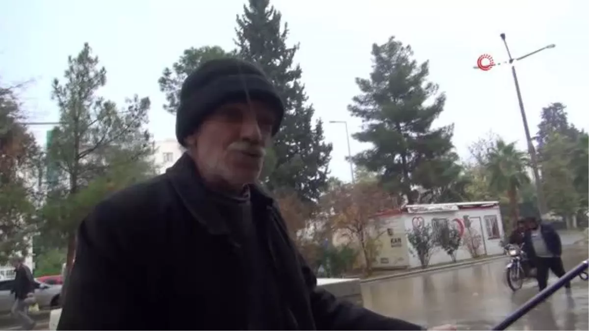 Mardin'de cadde ve sokaklar göle döndü, esnaf caddeye olta attı