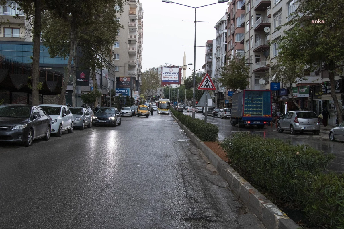 Mersin Büyükşehir\'den Kuvayi Milliye Caddesi\'nde Yol Kapama Uyarısı