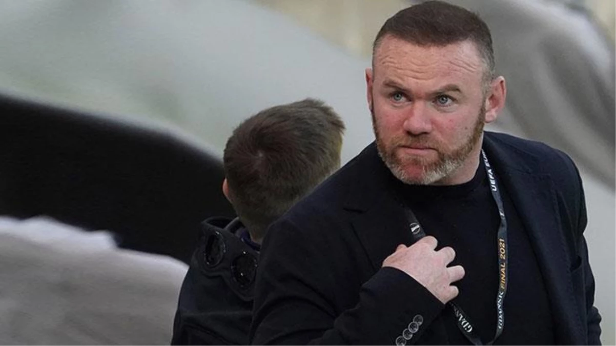 Wayne Rooney\'nin soyunma odası konuşmaları ortaya çıktı: Cinsel hayatından bahsedip duruyor