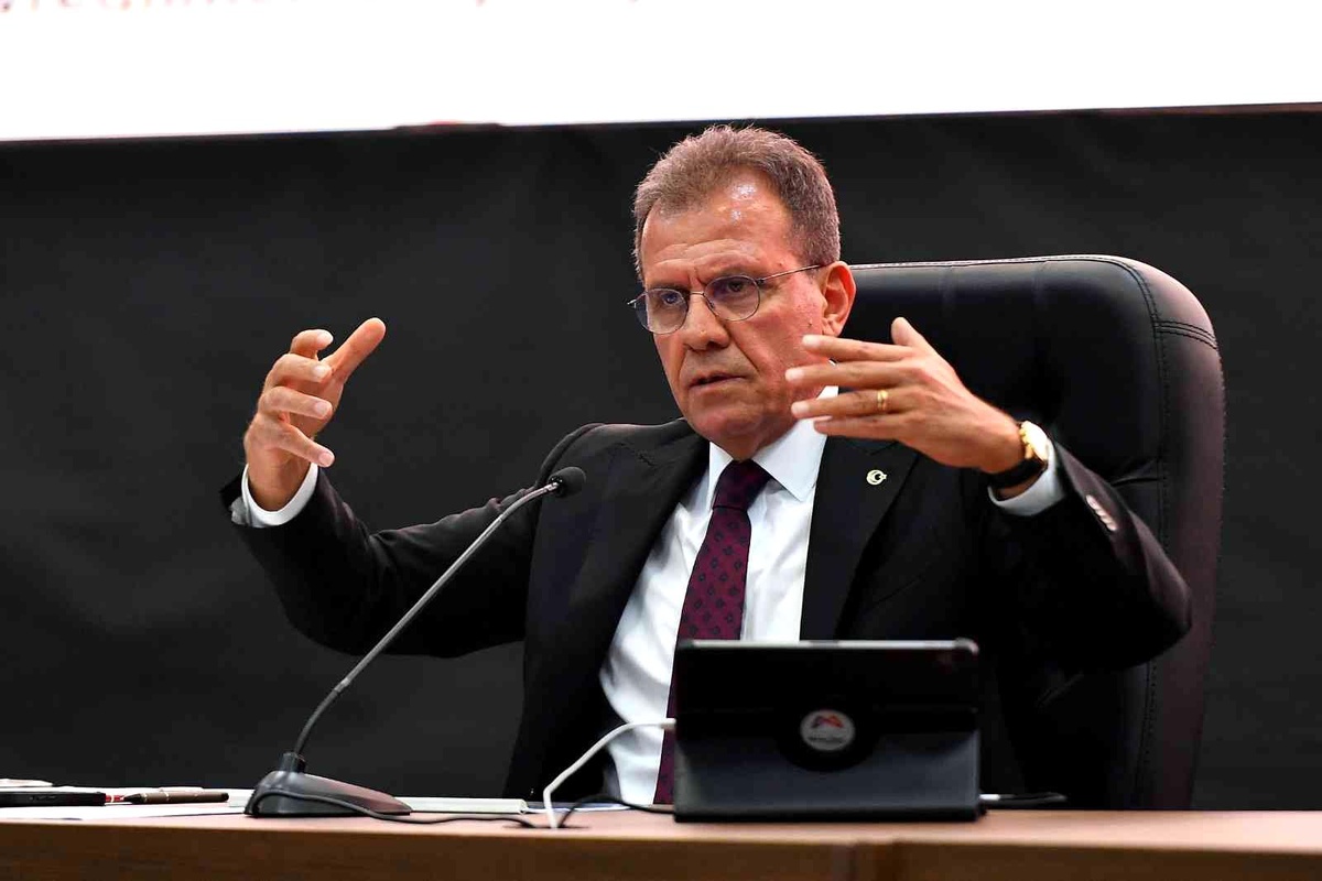 Seçer: "Metro projesi, otopark sorununun çözümüne de katkı sunuyor"