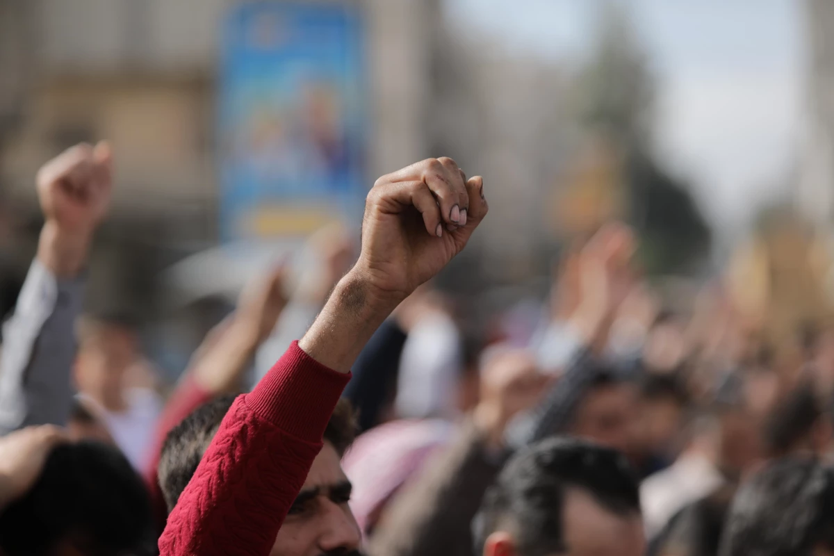 Yerinden edilen Tel Rıfatlılar, topraklarının PKK/YPG\'den kurtarılmasını istedi