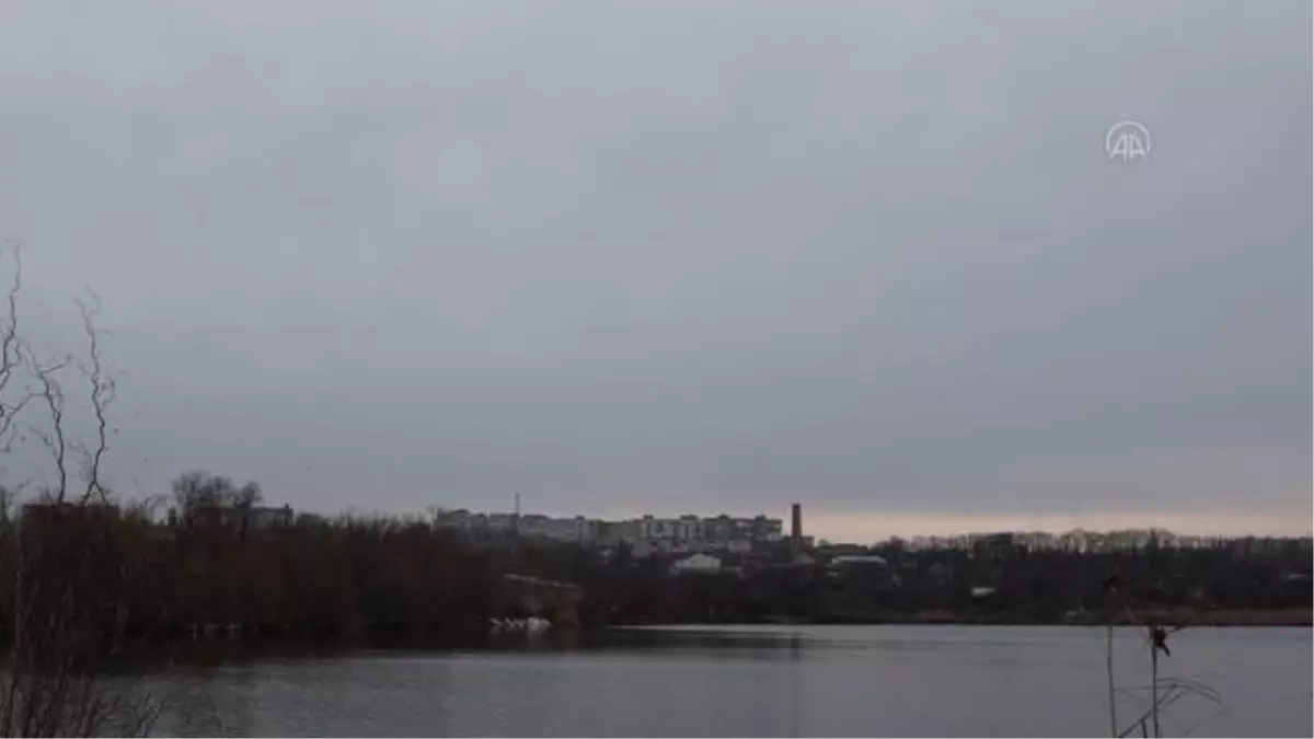 Bahmut'ta siviller için insani yardım dağıtıldı