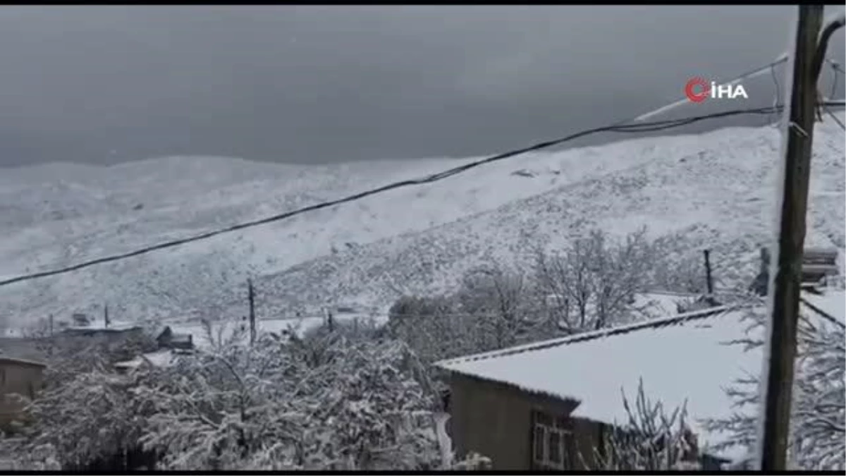 Bitlis\'te kar yağışı oldu, dağ köyleri beyaza büründü