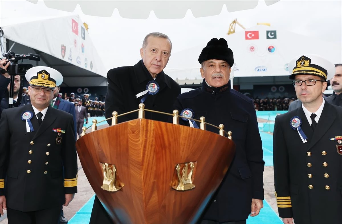 Cumhurbaşkanı Erdoğan ve Pakistan Başbakanı Şerif, MİLGEM Projesi ve Açık Deniz Karakol Gemisi Projesi Töreni\'ne katıldı