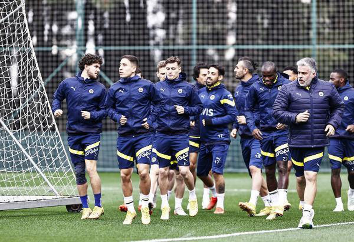 Fenerbahçe\'de hazırlıklar sürdü