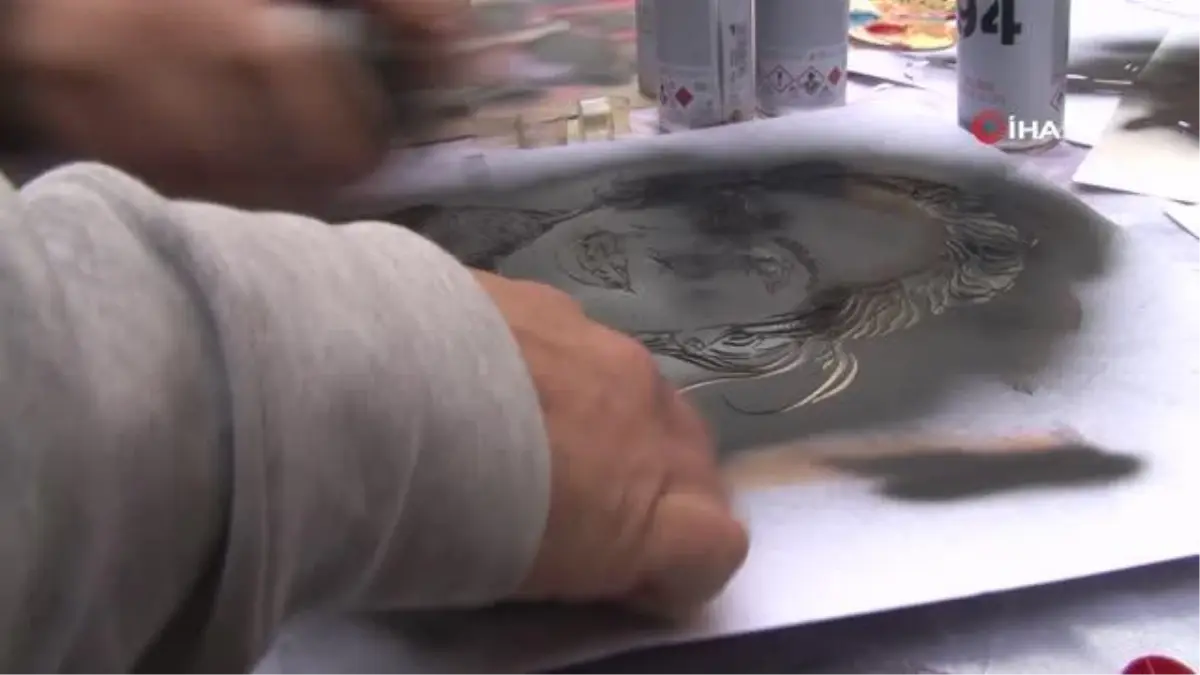 İtalyan ressam savaş mağduru çocukları resmetti