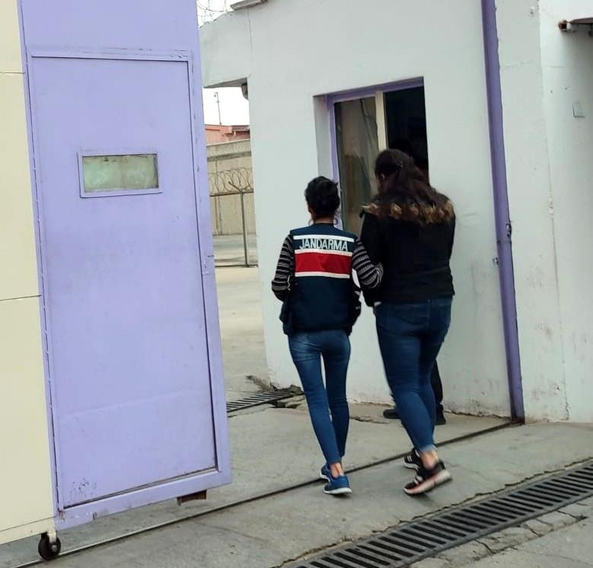Osmaniye\'de 4 yıl hapis cezasıyla aranan hükümlü yakalandı