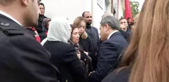 Şehit annesinden HDP ve CHP'ye 'terörist' çıkışı