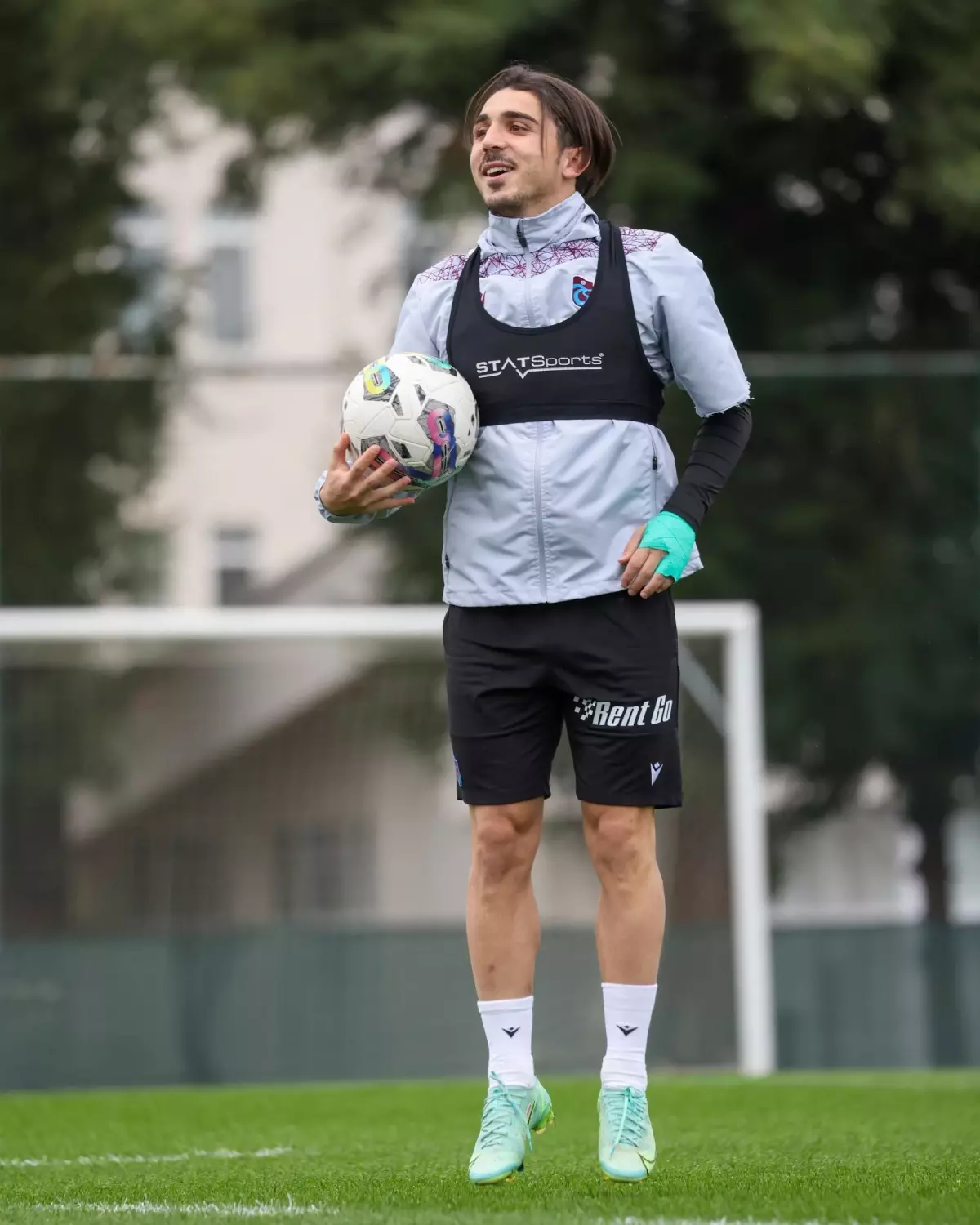 Trabzonspor çalışmalarını çift antrenmanla sürdürdü