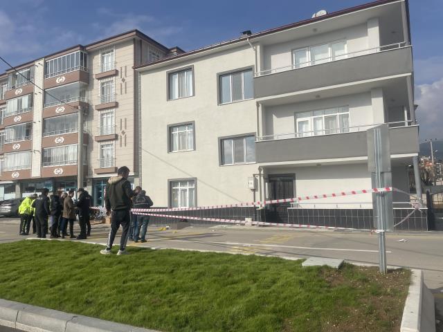 Bir kadın cinayeti daha! Tartıştığı kız arkadaşını silahla vurarak öldürdü, aynı silahla intihar etti