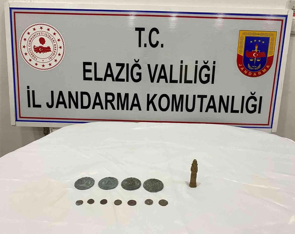 Elazığ\'da tarihi eser kaçakçılarına operasyon