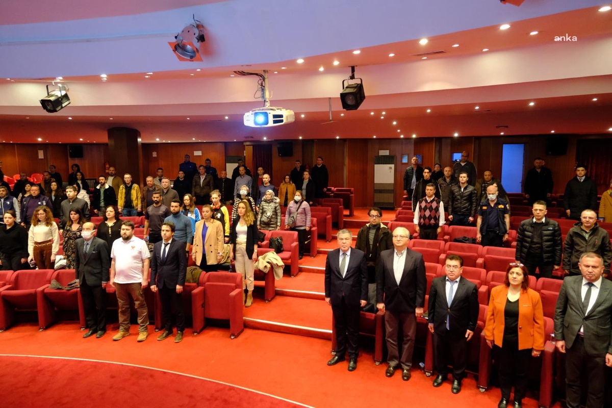Eskişehir Büyükşehir Personeline Bağımlılıkla Mücadele Eğitimi