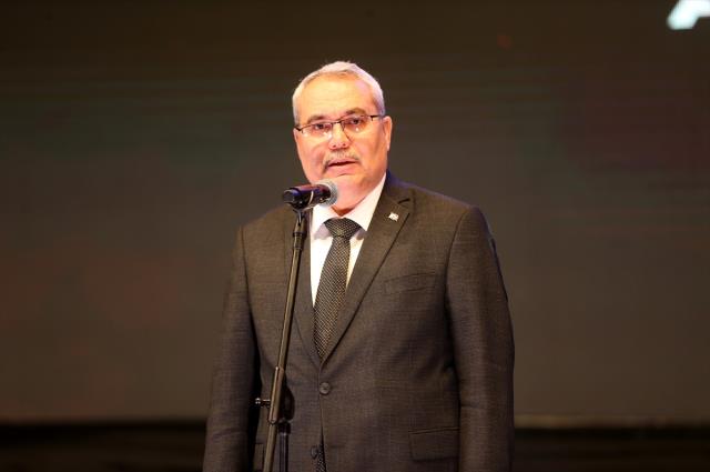 'Muş Altın Lale Ödülleri' sahiplerini buldu 'Muş Altın Lale Ödülleri' sahiplerini buldu
