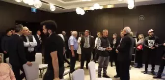AK Parti Heyeti Kanada'da Türklerle bir araya geldi