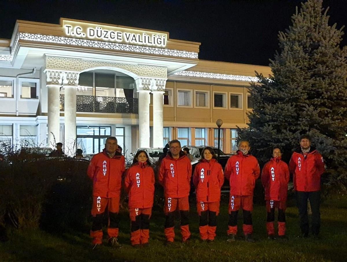 AKUT Eskişehir ekibi Düzce\'ye gitti