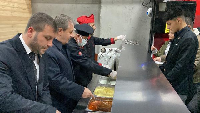 BBP lideri Mustafa Destici, asgari ücrete yapılacak zamla ilgili tahminini açıkladı