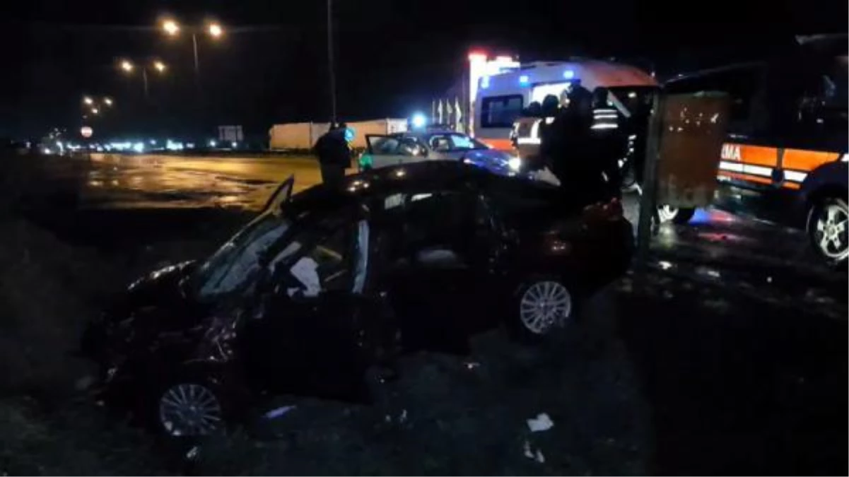 Edirne\'de TIR ile otomobil çarpıştı: 5 yaralı