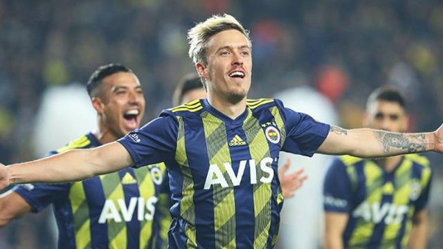Gittiği yerde iflah olmuyor! Fenerbahçe'nin eski yıldızını kulüpten kovdular