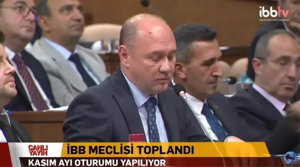 İbb Meclisi\'nde \'Küfür\' Tartışması