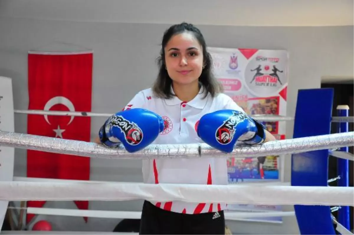 ŞİDDETTEN KORUNMAK İÇİN BAŞLADIĞI SPORDA MİLLİ TAKIMA YÜKSELDİ