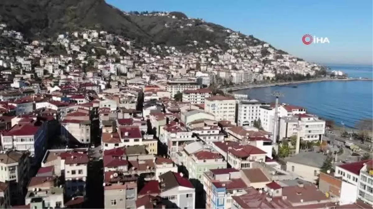 Uzmanı uyardı: "Yüksek katlı binalar depremde yıkılma riskini azaltıyor"