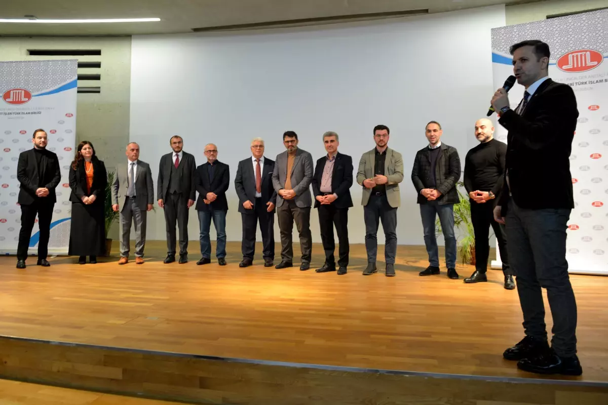 Almanya'da DİTİB Sosyal Dayanışma Merkezi yeni yönetimini seçti