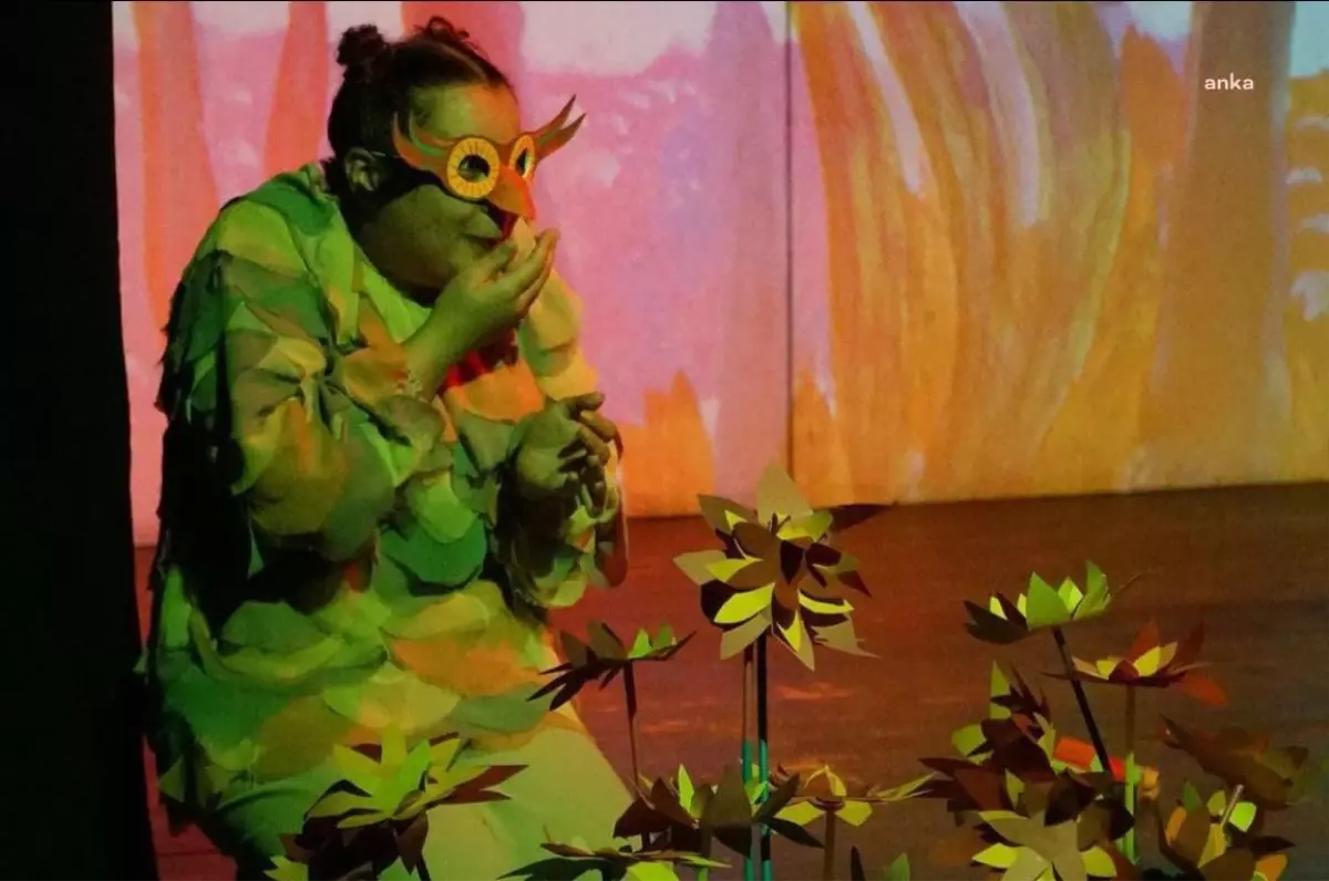 Bayraklı'da Tiyatro Festivali