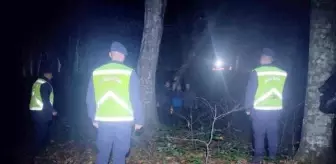 Kırklareli'de ormanda kaybolan 3 kişiyi jandarma buldu
